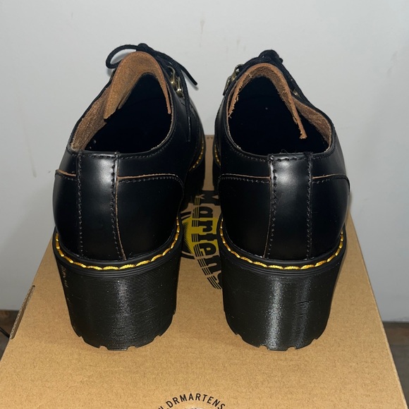 Dr. Martens Leona Lug Sole Platform Derby Shoes NEW Women's Size 10 - Picture 4 of 7
